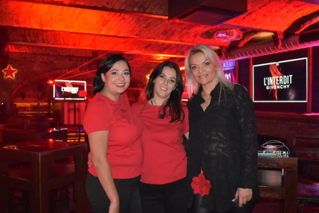 IMG 10663aaa1a2f5696d001ef982c736d59 V