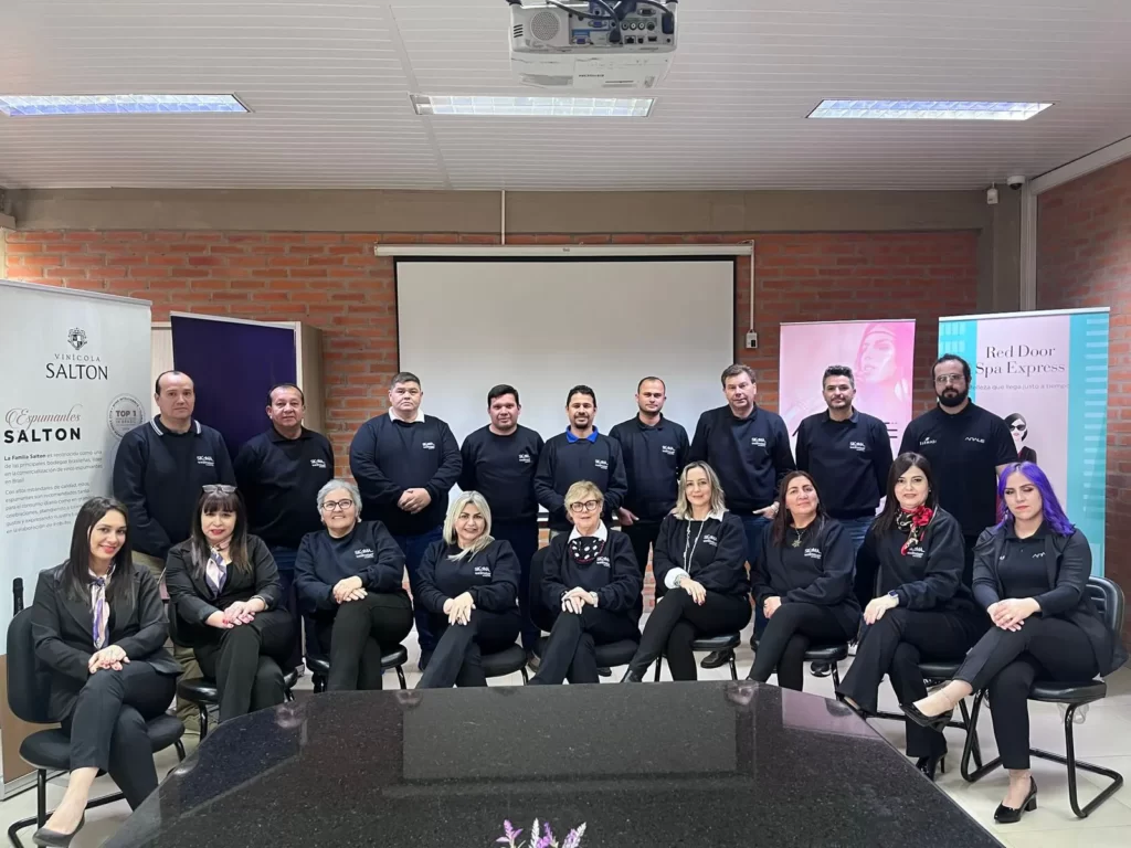 Americas / Paraguay EN 58 Last meeting of leaders was this month with all the sales managers and supervisors. July 8